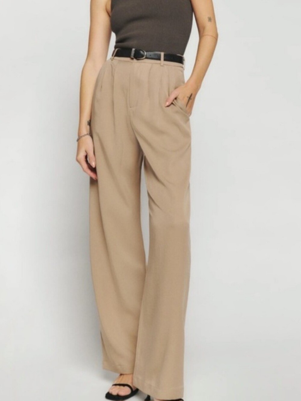 REFORMATION Mason Pant Wide Leg Women's 2 Khaki Pleated High Waist Quiet Luxury